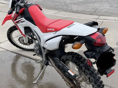 CRF250LE