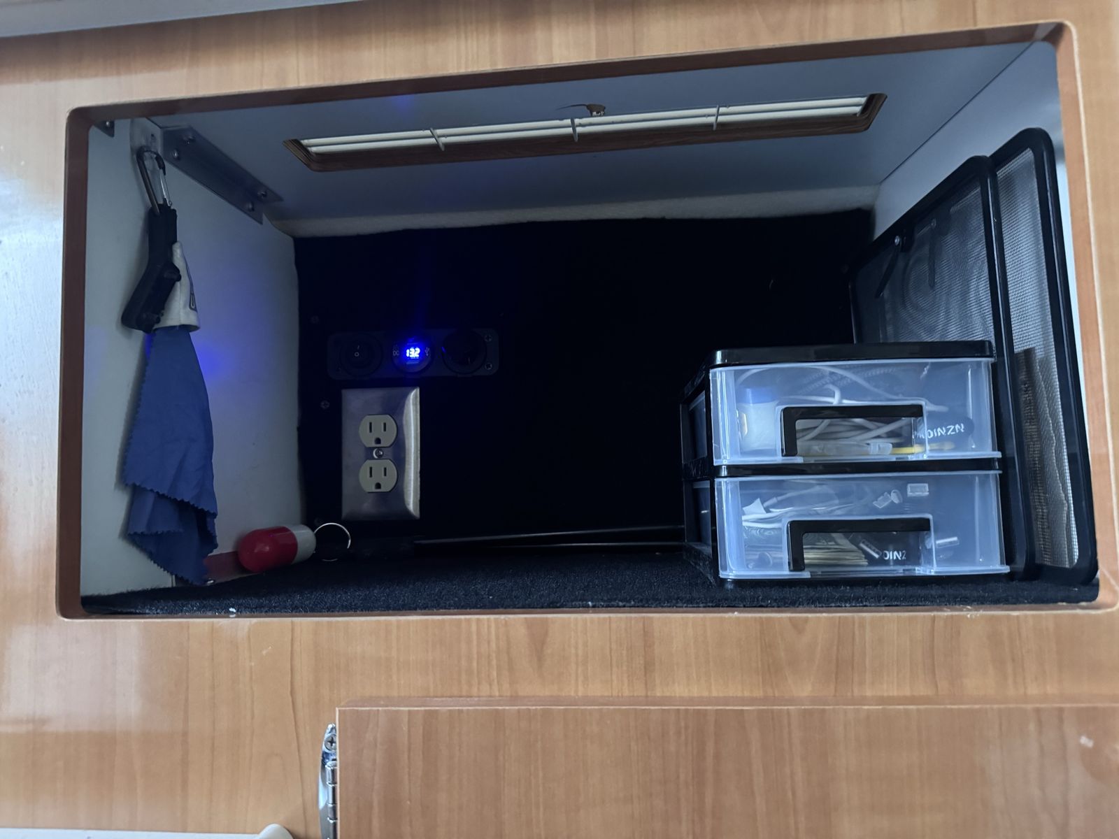 Main image 29