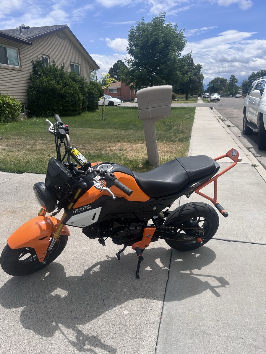 Honda Grom 125cc Orange/Black Road Bike - Used, Excellent Condition