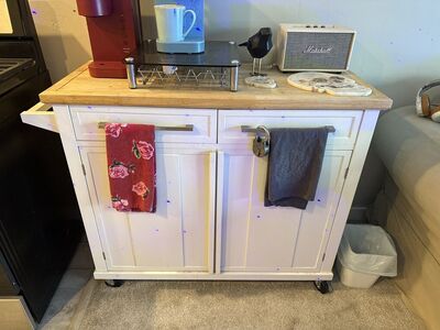 Kitchen Rolling Aid Counter