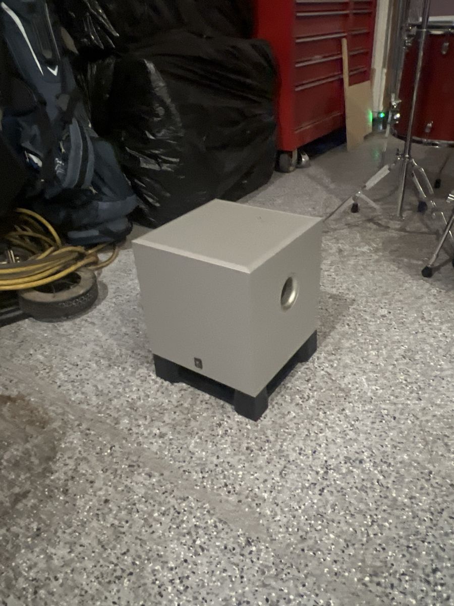 Yamaha YST-SW030 Powered Subwoofer - Silver