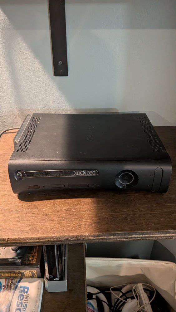 Microsoft Xbox 360 S 250GB Console Black with 2 Wireless Controllers