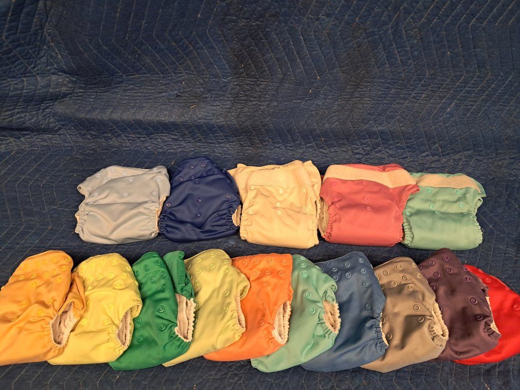 Bum Genius Pocket Cloth Diepers all in one( Lot Of 15)