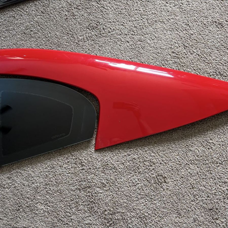 Main image 3