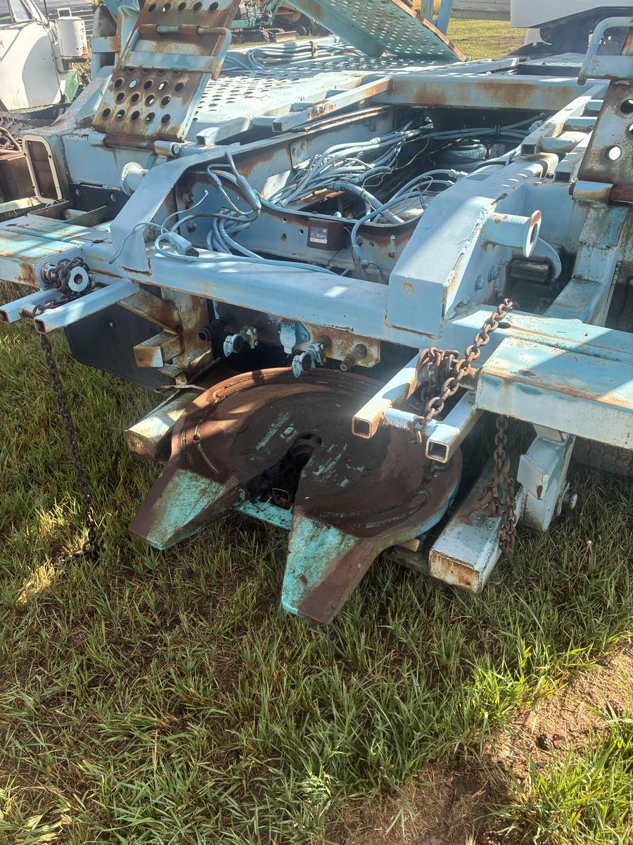Main image 7