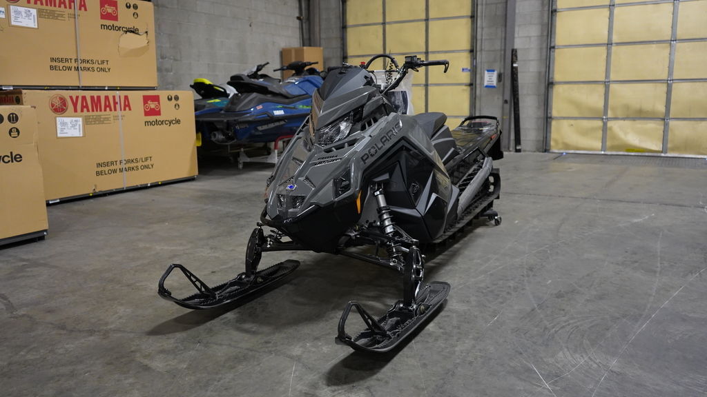 2025 Polaris® 850 RMK SP 155 Mirage Gray / Gloss Black