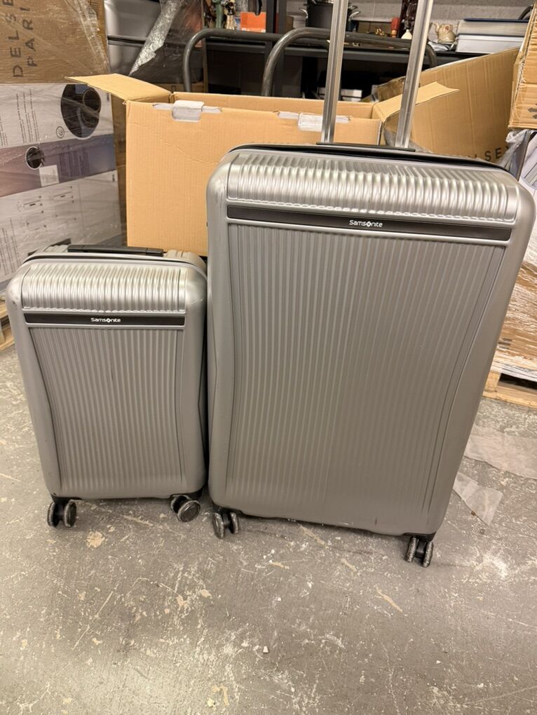 Samsonite 2 Piece Luggage Set