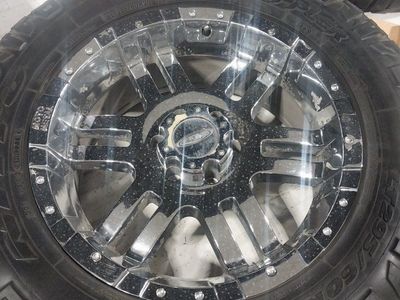 Moto Metal Rims fits Ford F150 size 20