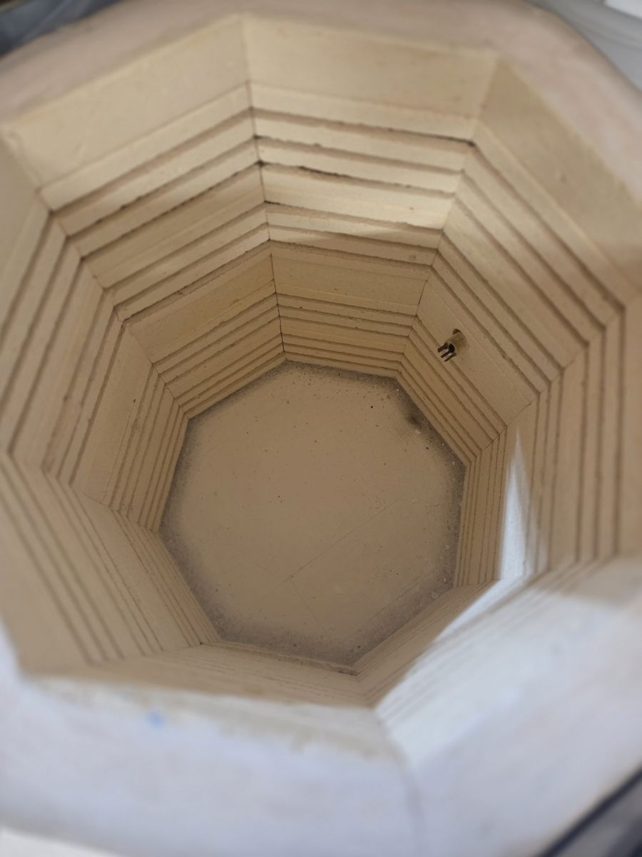 Main image 2