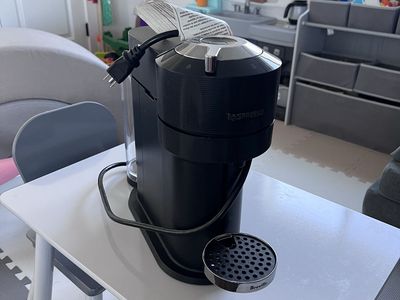 Nespresso Vertuo next (for parts or repair)