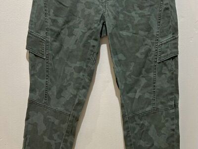 Supplies Skinny Camo Cargo Jeans PantsSize 4