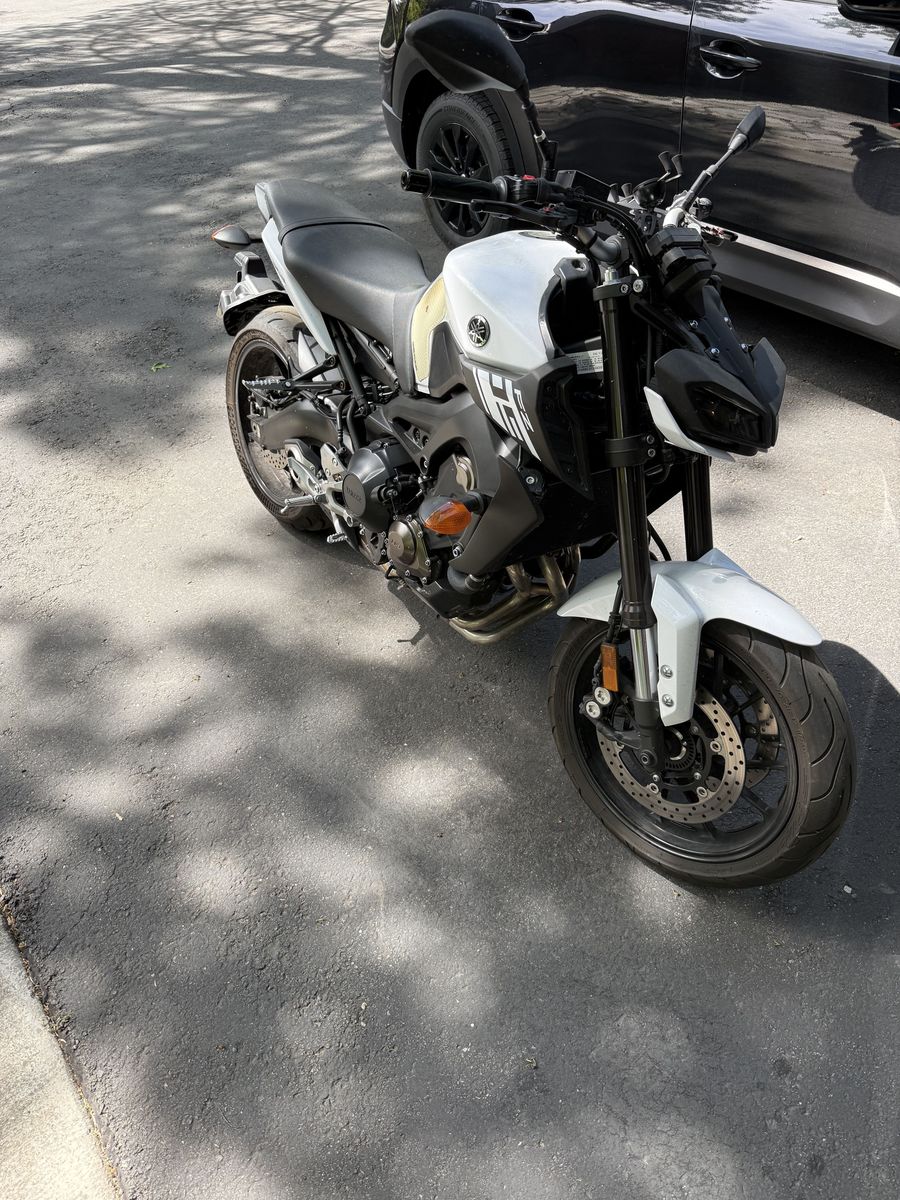 2017 FZ-09/ MT-09