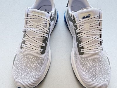 Brand-new Avia O2 Air athletic shoes in men’s size 11.5.