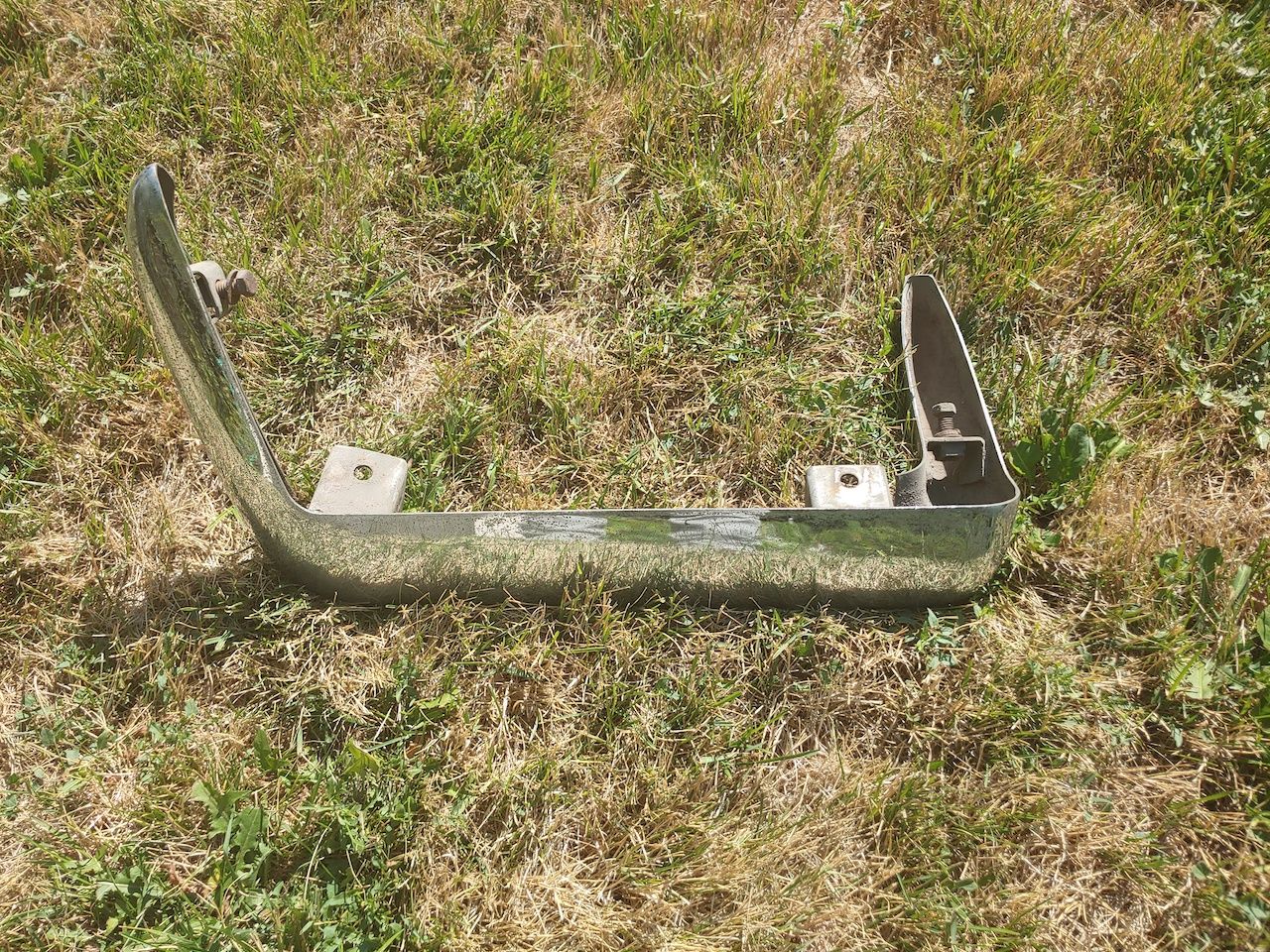 Main image 5