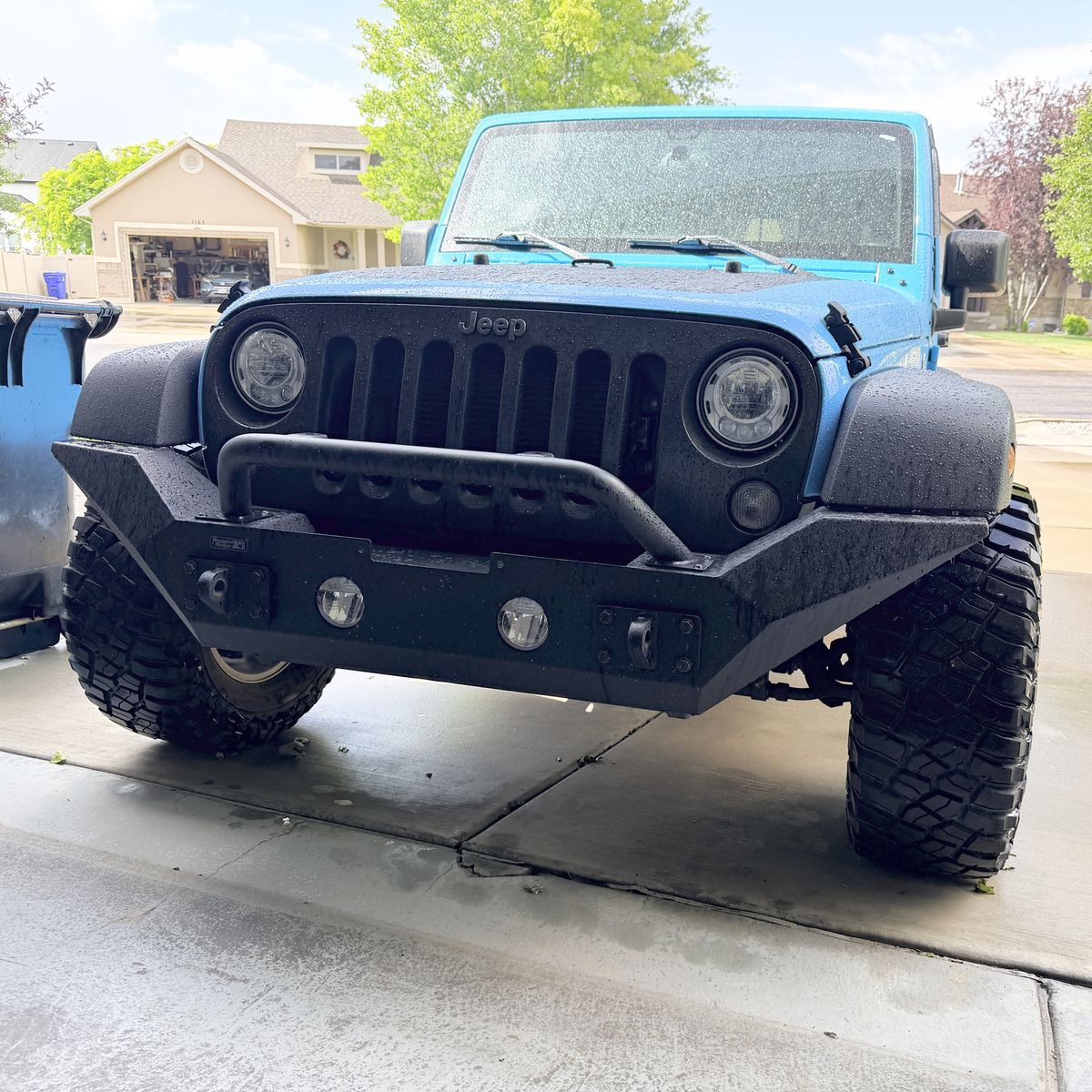 Jeep Jk Wrangler front winch ready bumper