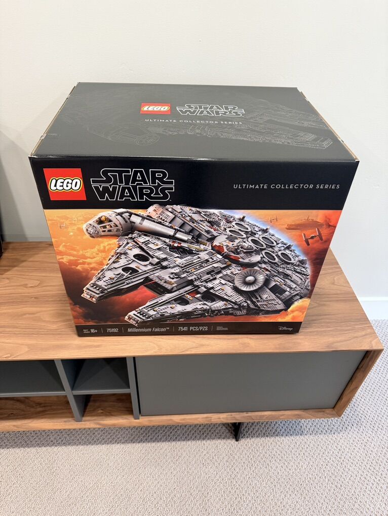 Lego 75192 Millenium Falcon