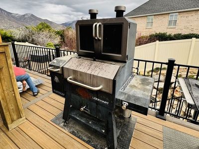 Pit Boss Platinum Series Lockhart Pellet/Smoker Combo Grill