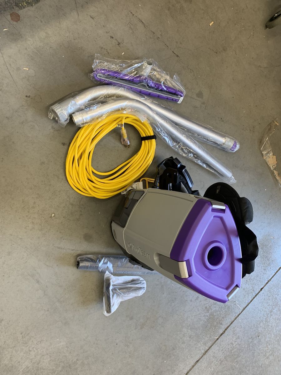 ProTeam Super Coach Pro 6, 6 qt. Commercial Backpack Vacuum Cleaner with Xover Multi-Surface and Telescoping Wand Kit
