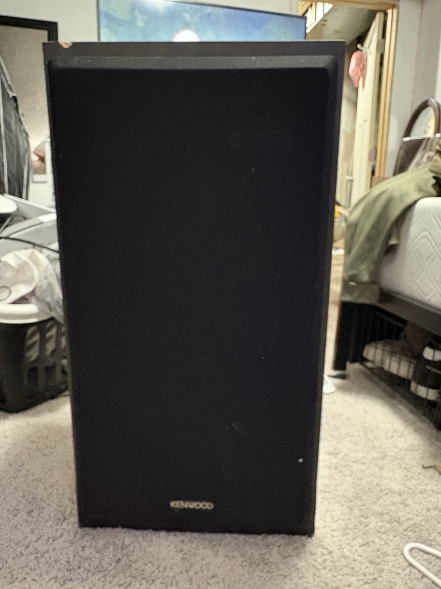 Kenwood Floor Standing Speaker - Single, Black, 3-Way Design