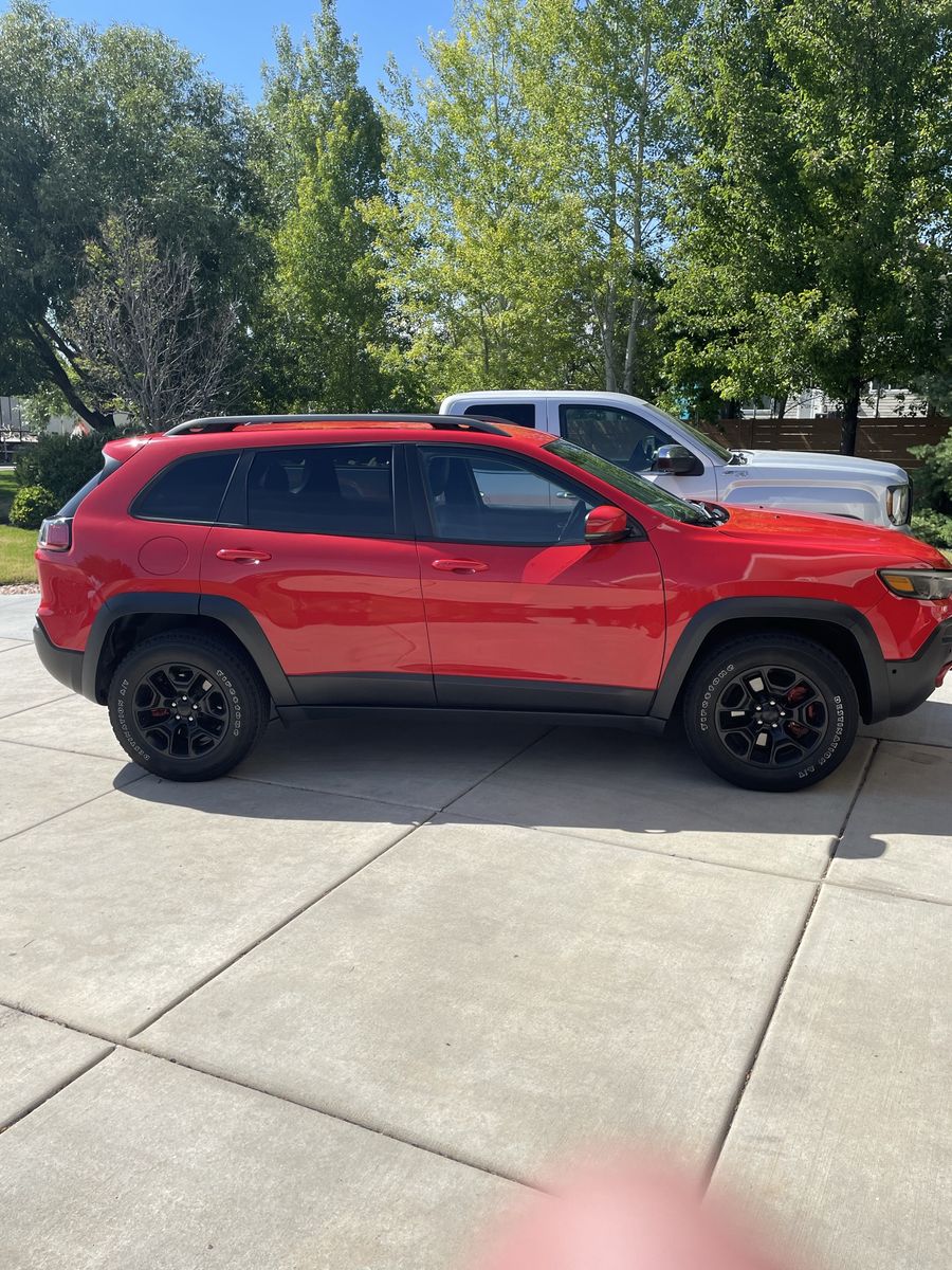 2019 Jeep Cherokee Trailhawk