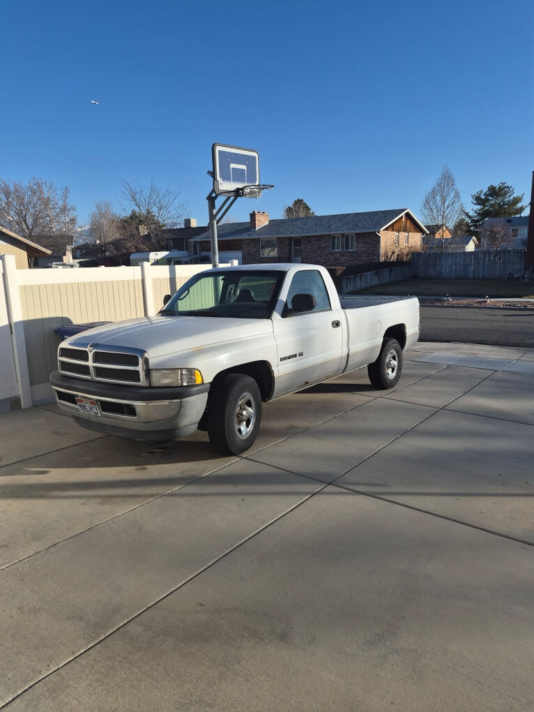 1999 DODGE RAM 1500 Base