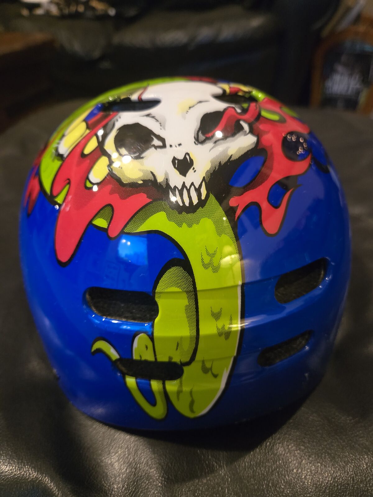 Bell Maniac toddler bike helner