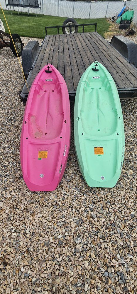 Lifetime Wave Youth Kayak - Pink/Green 1-Person, 130 lbs Max