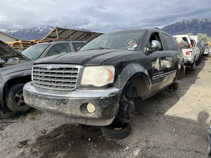 New Arrival - 2009 Chrysler Aspen Parts