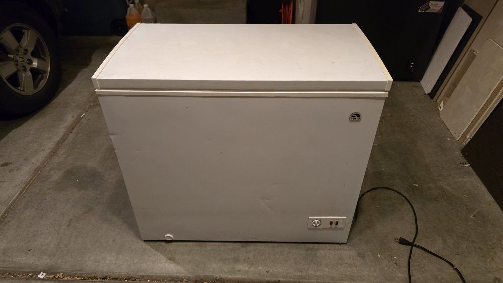 Chest Freezer (Broken)