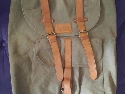 Fox Outdoor Products Retro Madridian Rucksack - Canvas & Leather Backpack - Like New