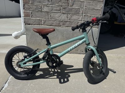 Cleary Hedgehog 12" Kids' Pedal Bike