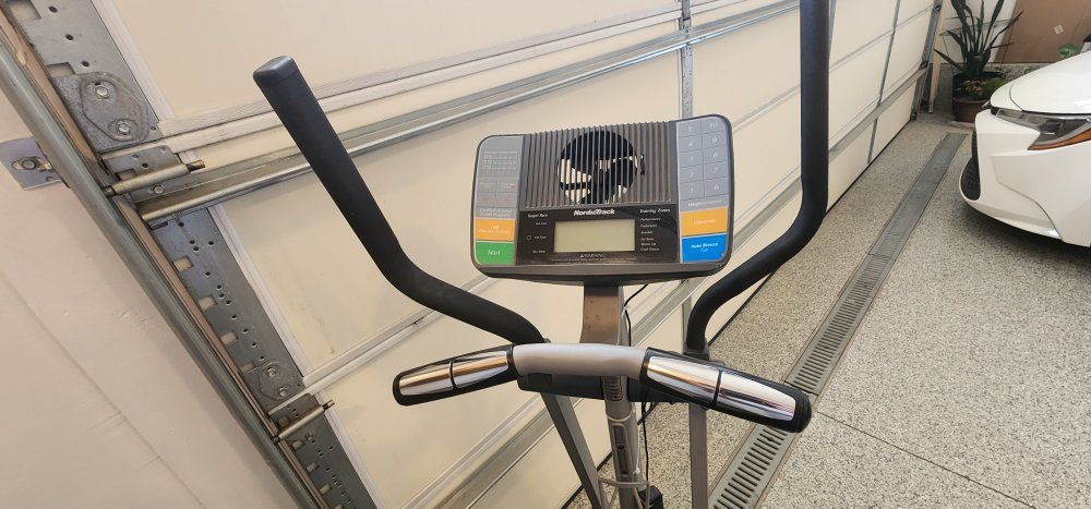 NordicTrack CX 938 Elliptical Trainer