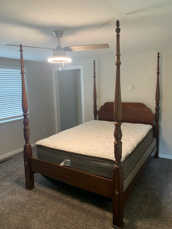 Queen bed