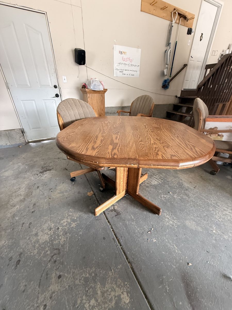 Dining Table With 4 Chairs