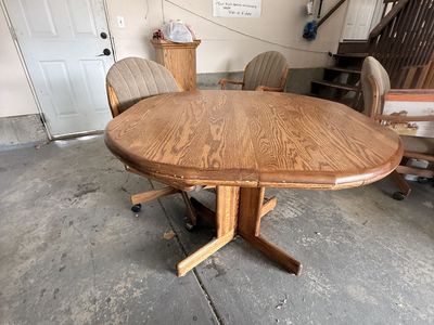 Dining Table With 4 Chairs