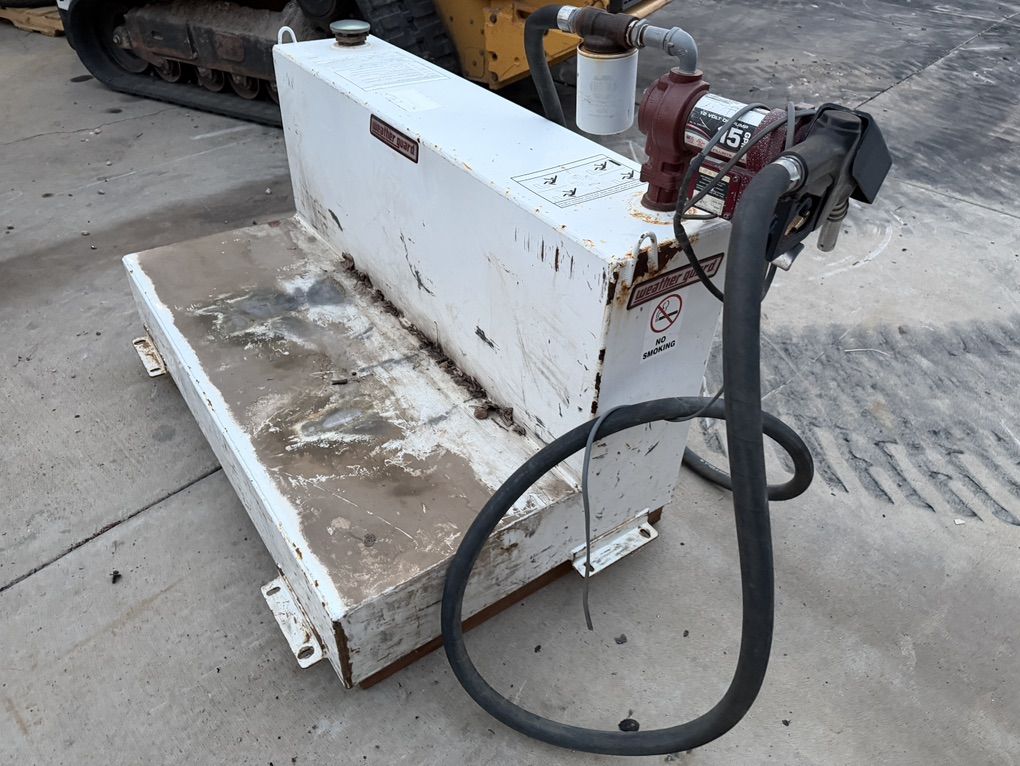 Weather Guard Transfer Tank With Pump