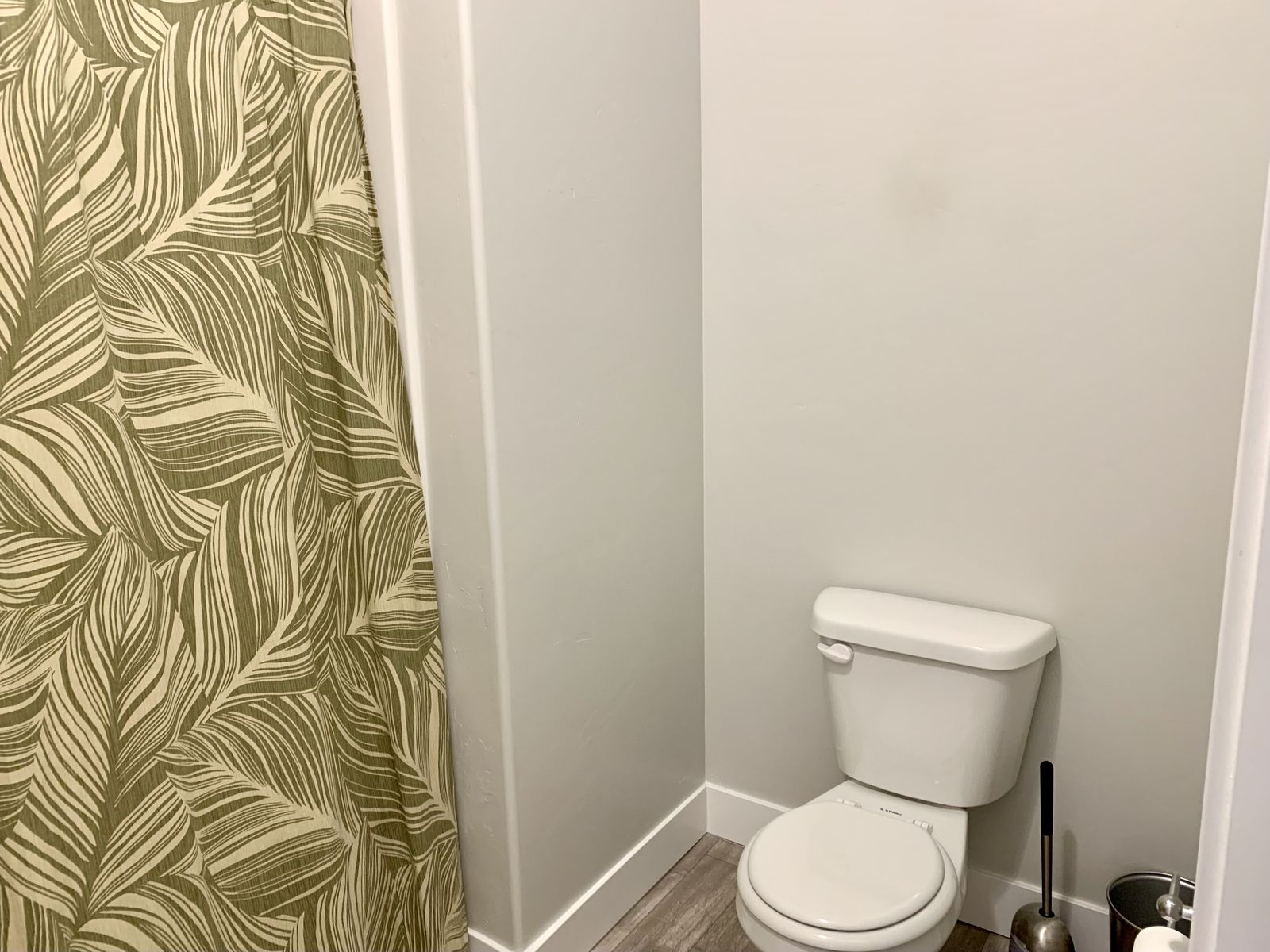 Main image 15