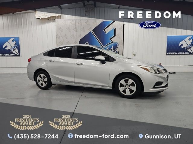 2018 Chevrolet Cruze LS Auto