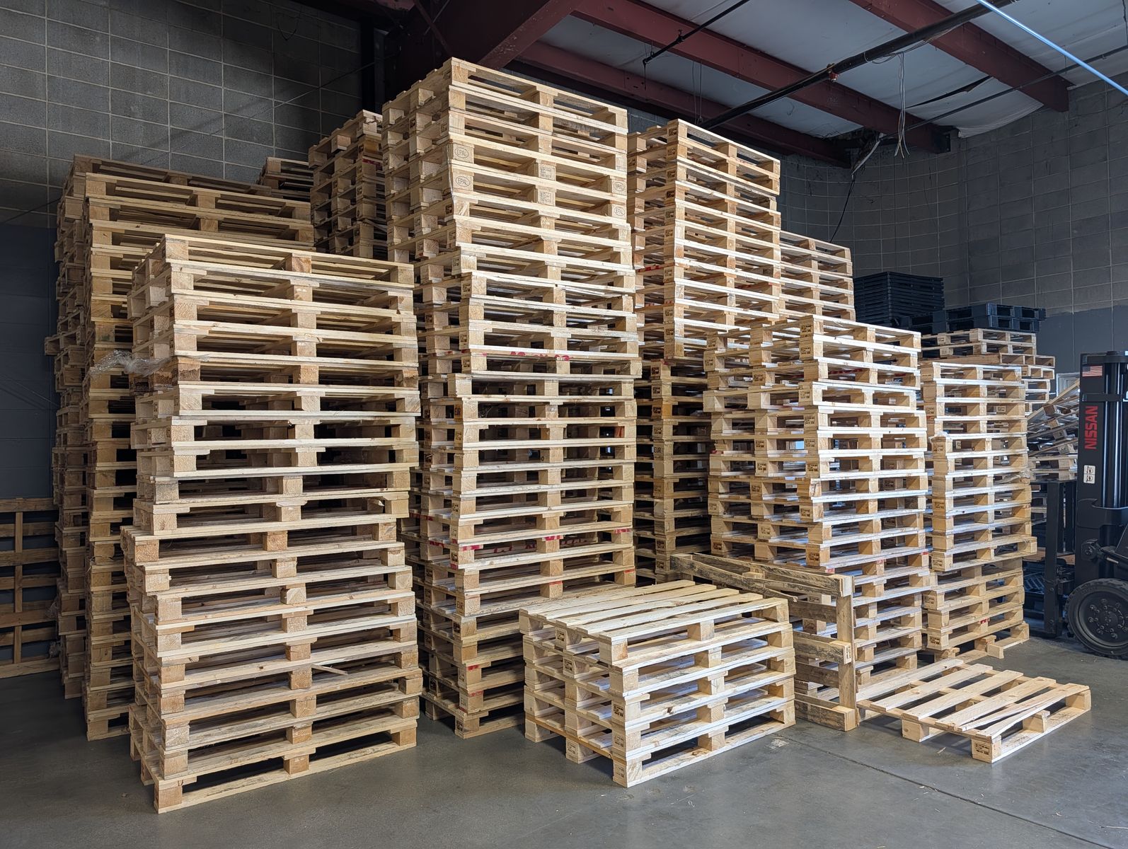Pallets - 47 x 31 x 5 (Euro size)