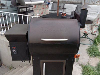 Traeger Century Wood Pellet Grill