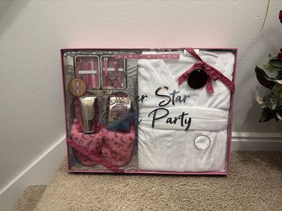 Brand New Paris Hilton Gift Set