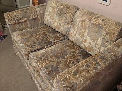 Vintage Floral Print Couch Sofa Loveseat - Good Condition