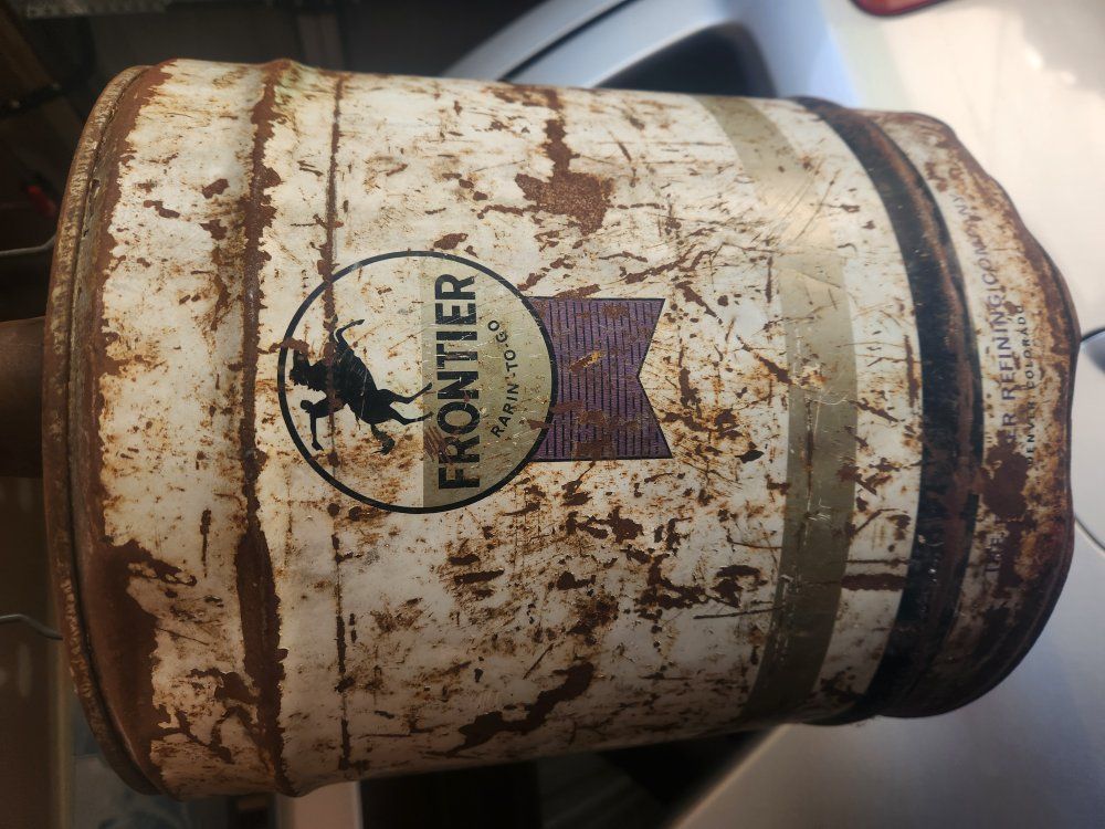 vintage frontier oil can