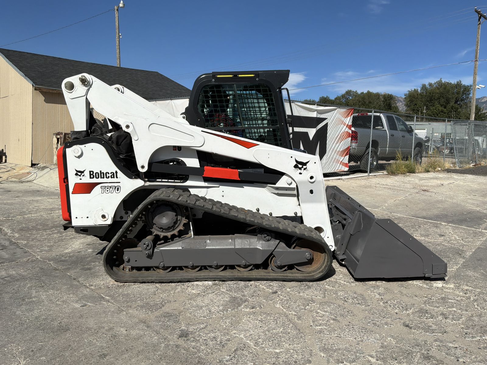 Bobcat T870 High Flow Skid Steer Loader Tractor