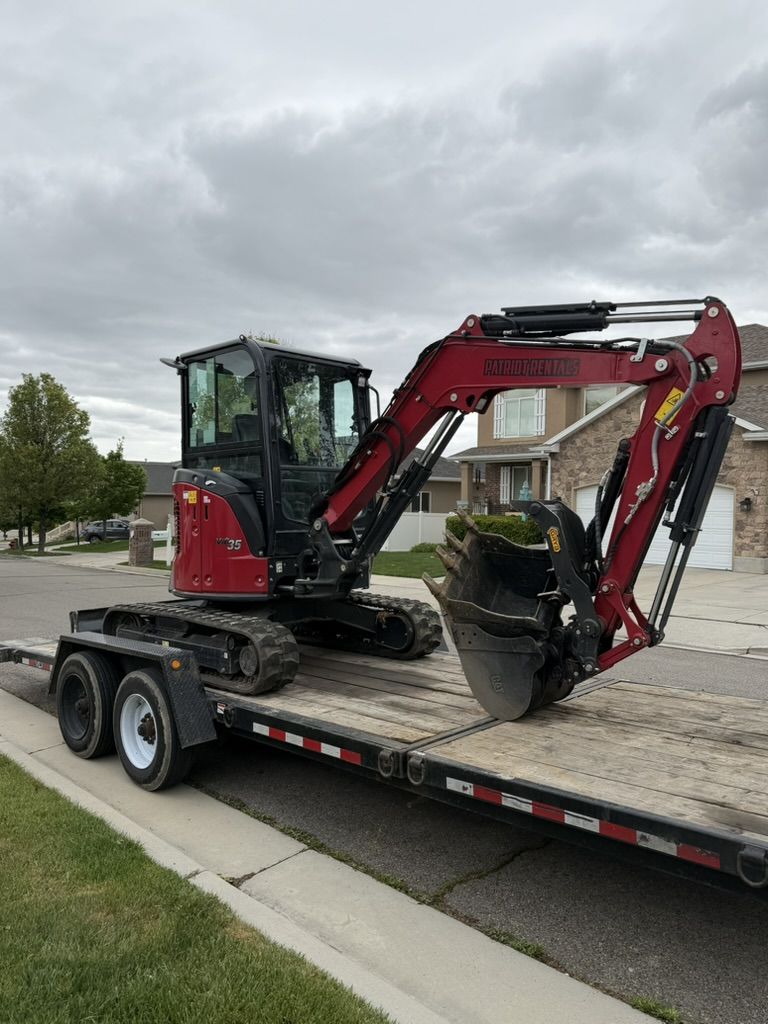 35 Class Mini Excavator For Rent. 8,200 Pounds, Backfill Blade and Thumb