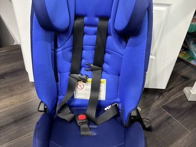 Diono Radian 3RX slim blue latch Carseat booster