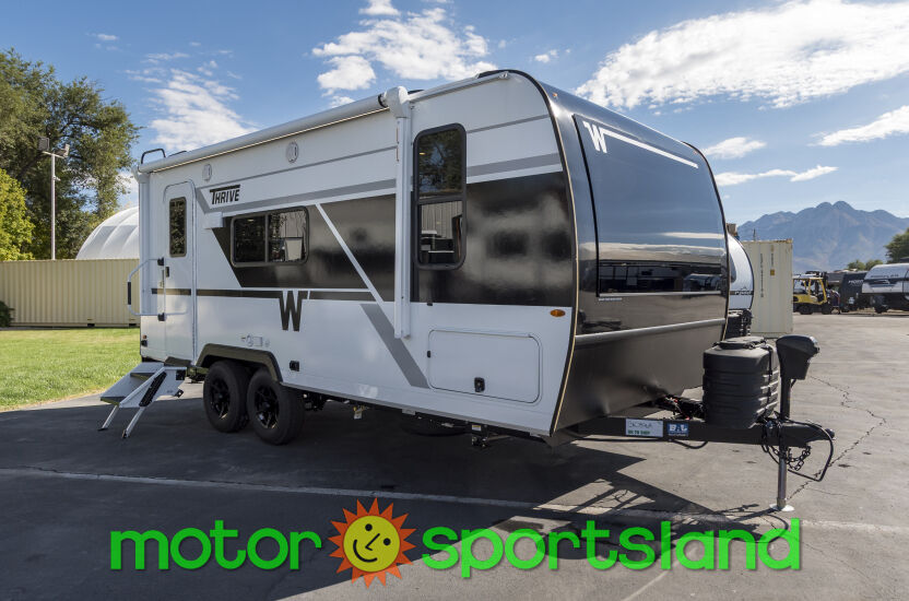 2026 Winnebago Thrive 18FBS