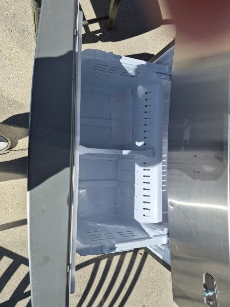 Main image 7