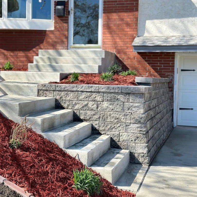 concrete and blockwall