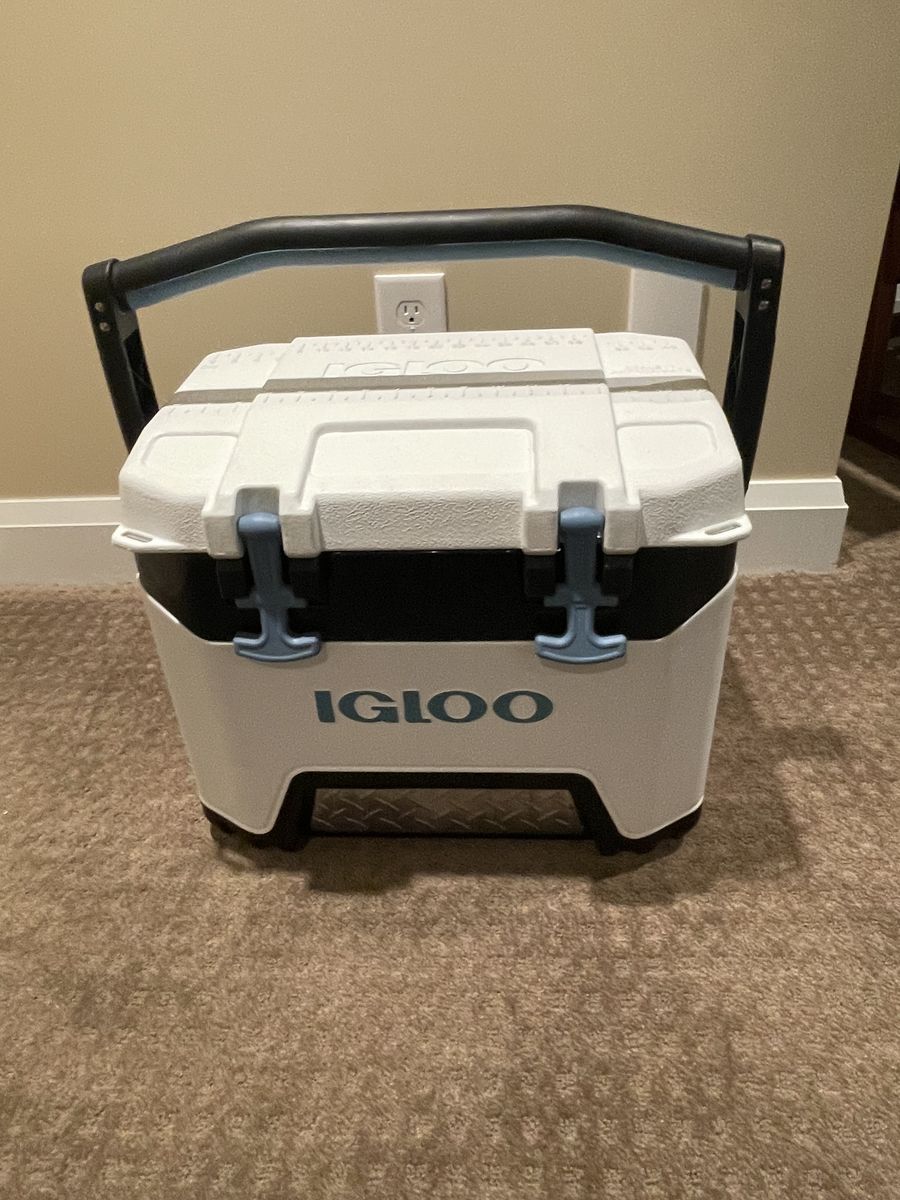 Igloo Premium Cooler 